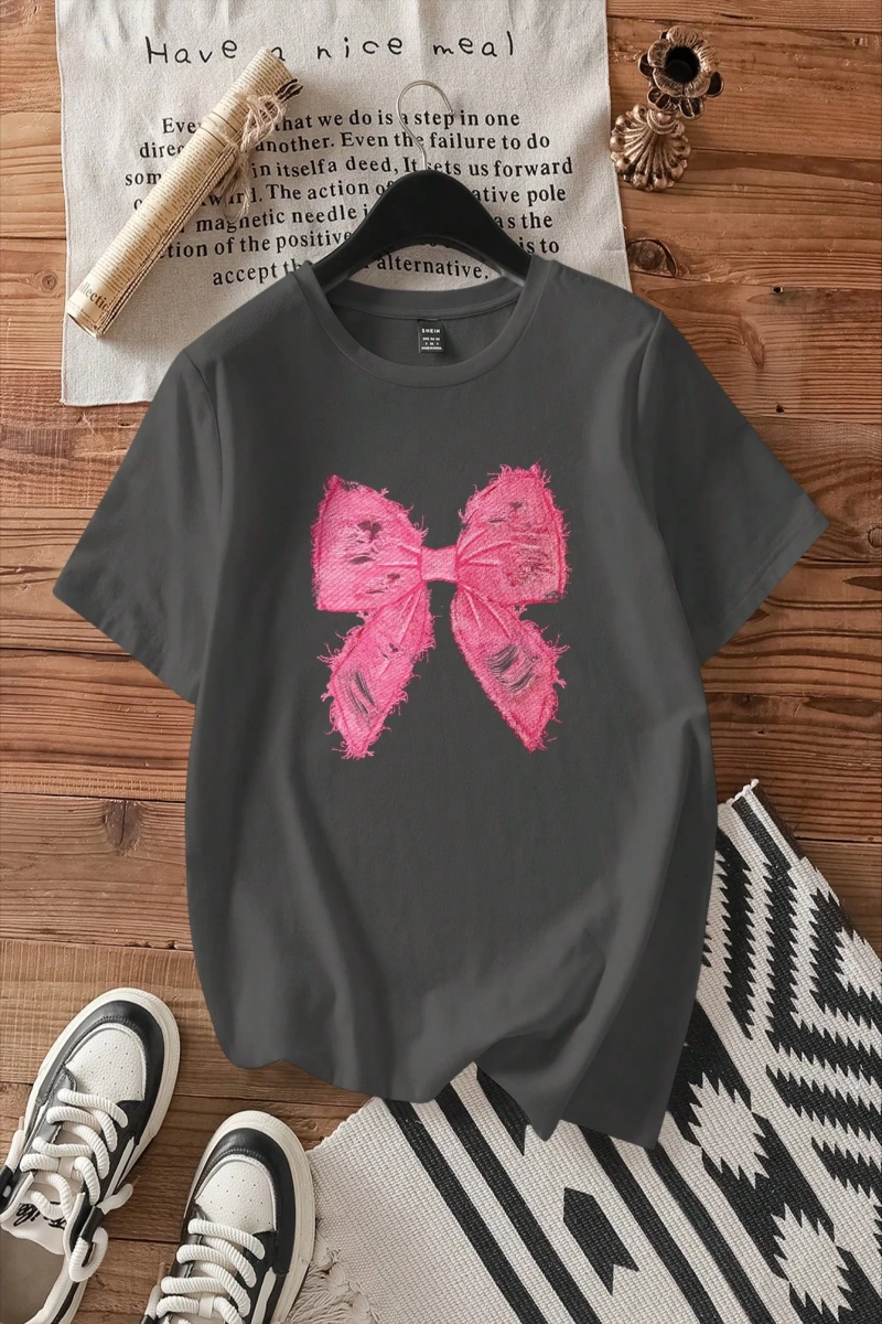 Casual Loose Pembe Fiyonklu Grafik Yuvarlak Yaka Kısa Kollu Kadın Tişörtü, Pamuk Kar