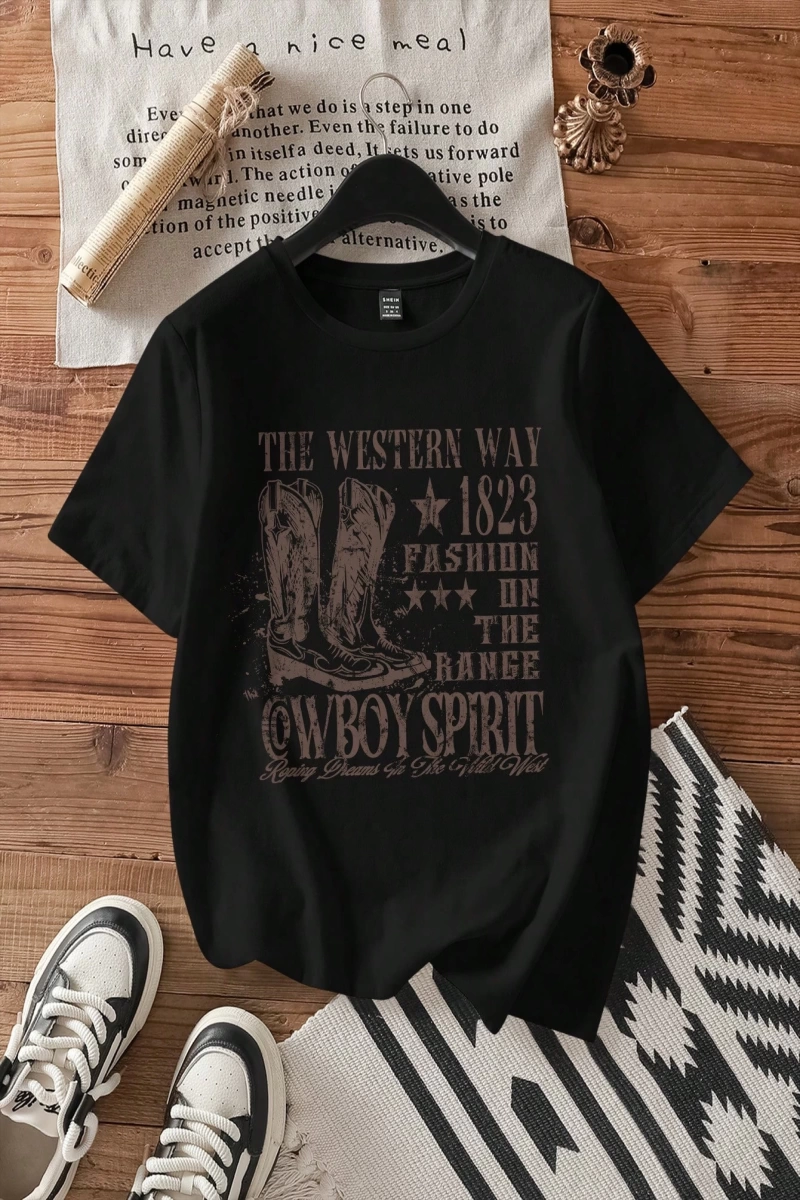 Casual Loose The Western War Baskılı Desen Yuvarlak Yaka Kısa Kollu Bol Kadın Tişö