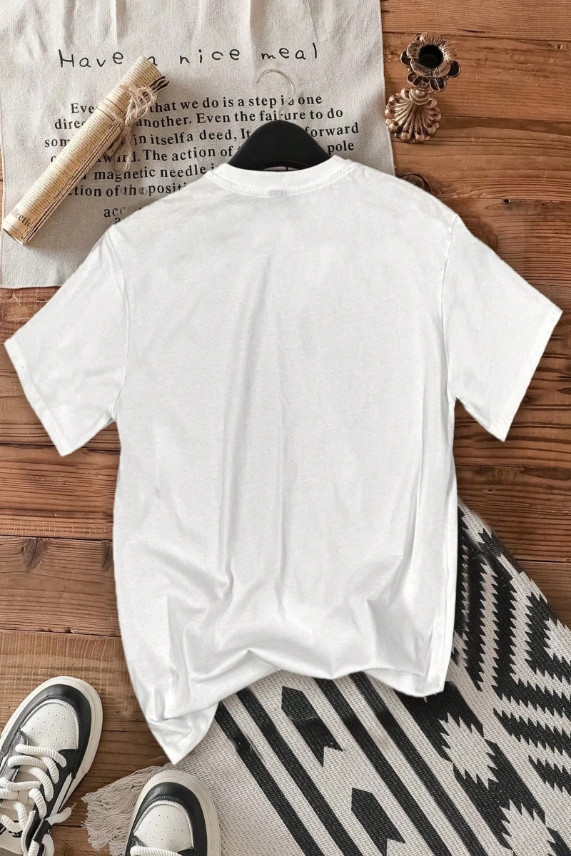 Casual Minimalist Letter Print Loose Fit Yuvarlak Yaka Kısa Kollu Tişört Kadınlar İç