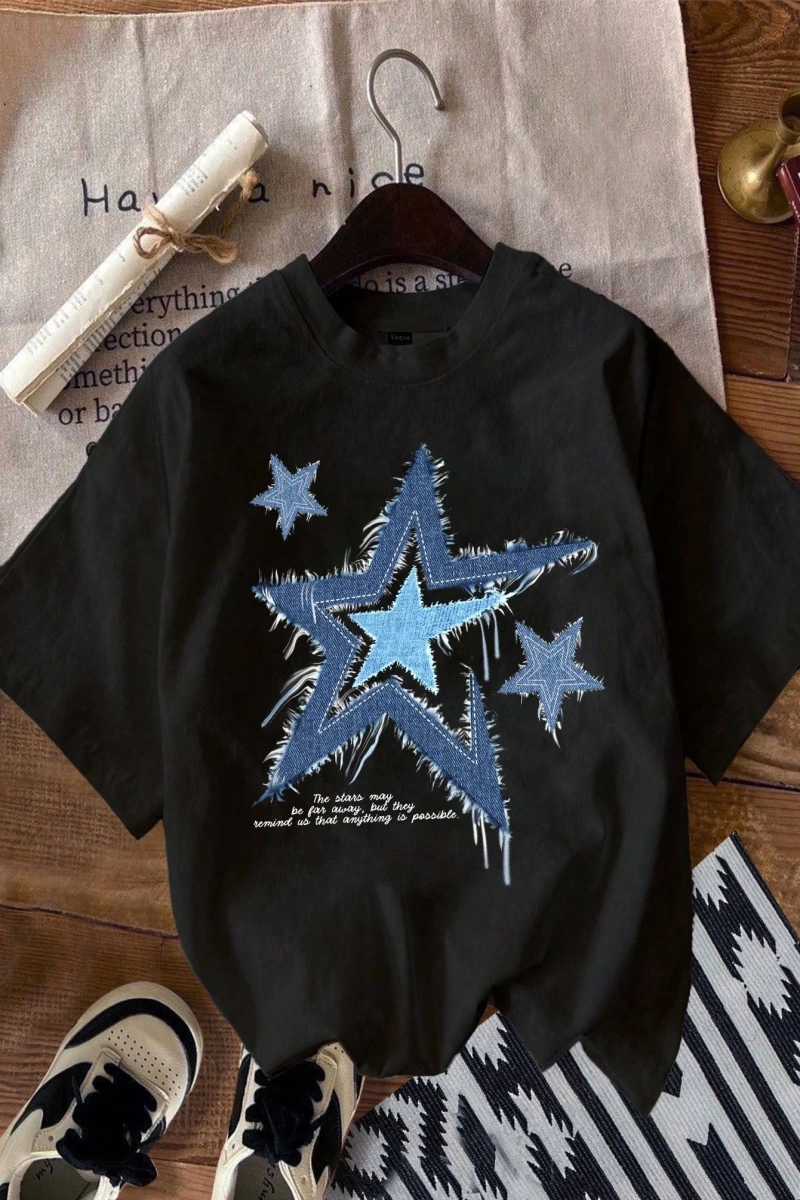 Casual Retro Kırmızı Araba Desenli %50 Pamuk Kadın Tişört