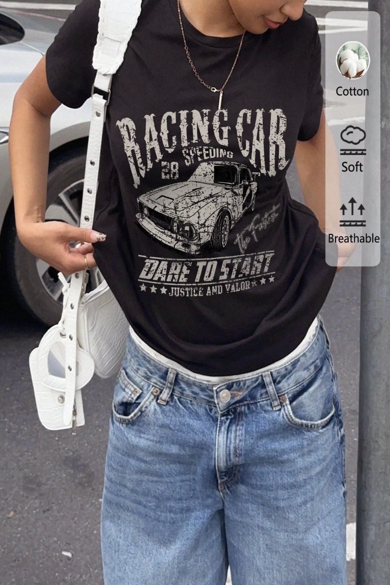 Casual Retro Kırmızı Araba Desenli %50 Pamuk Kadın Tişört