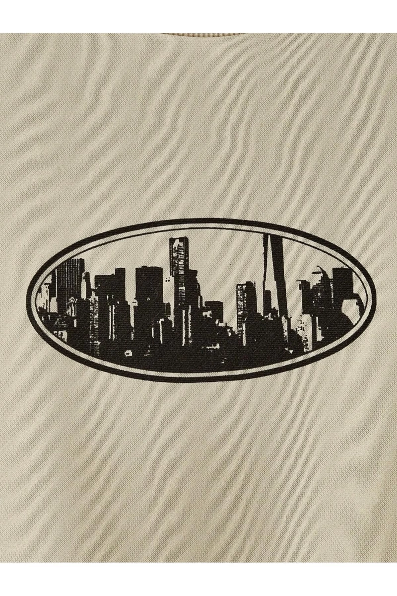 Coko serisi Manfinity Hypemode Building Print Sweatshirt