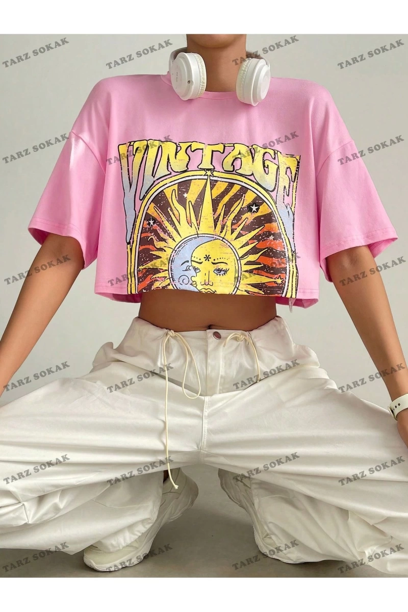 Crop CKOD-232913 Sun & Letter Grafikli Düşük Omuz Kısa