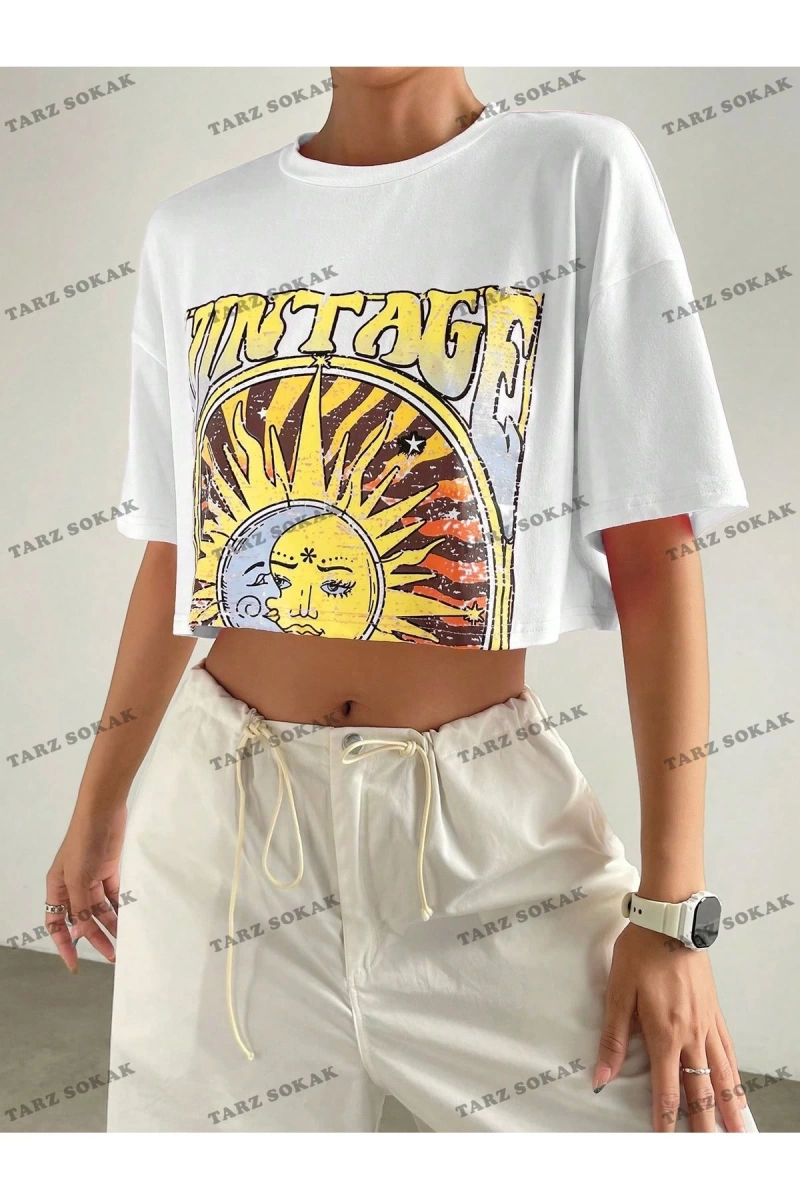 Crop CKOD-232913 Sun & Letter Grafikli Düşük Omuz Kısa