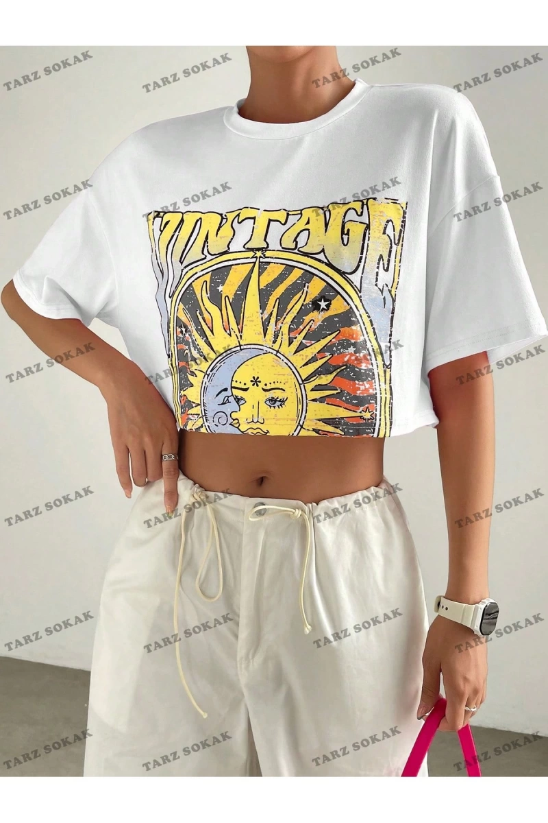 Crop CKOD-232913 Sun & Letter Grafikli Düşük Omuz Kısa
