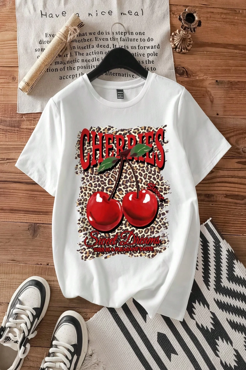 DAZY Kadın Bol Harf ve Kedi Grafik Baskılı Kısa Kollu Parlak Yeşil Tişört, İlkbahar/Yaz
