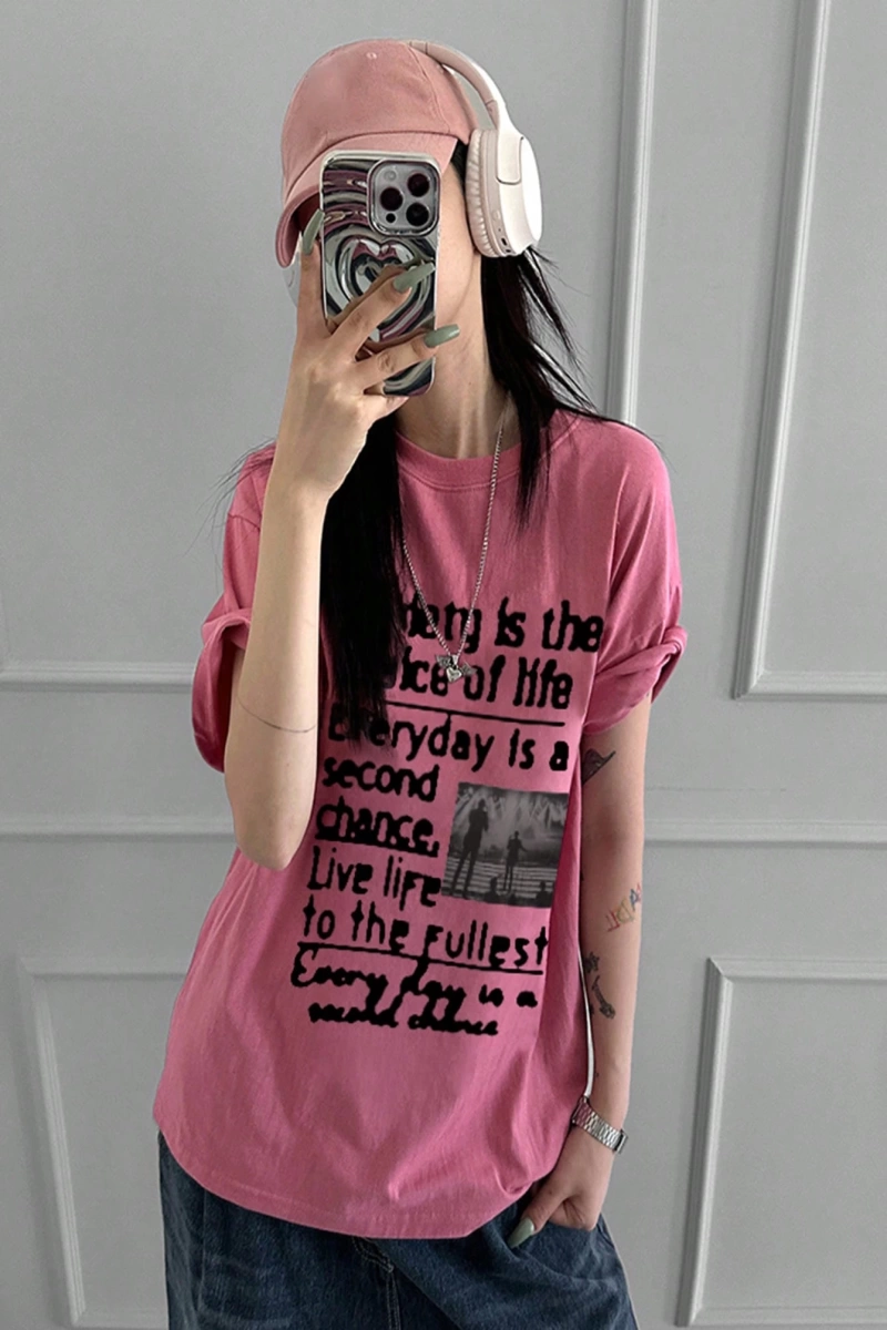 DAZY Kadın Bol Kesim Yuvarlak Yaka Kısa Kollu Tişört Büyük Harf Baskılı, Pembe, İlkbahar/Yaz