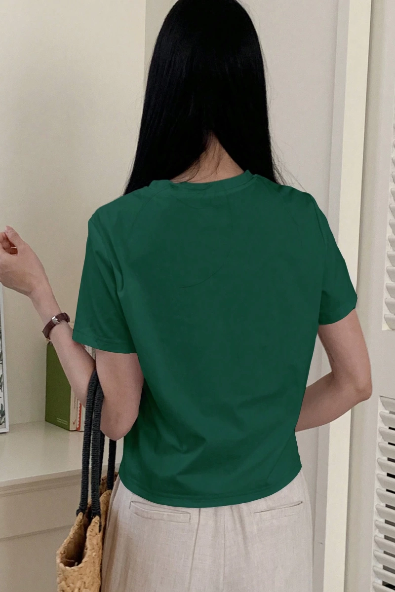 DAZY Kadın Yazlık Rahat Kalp Desenli Kısa Kollu Siyah Tişört