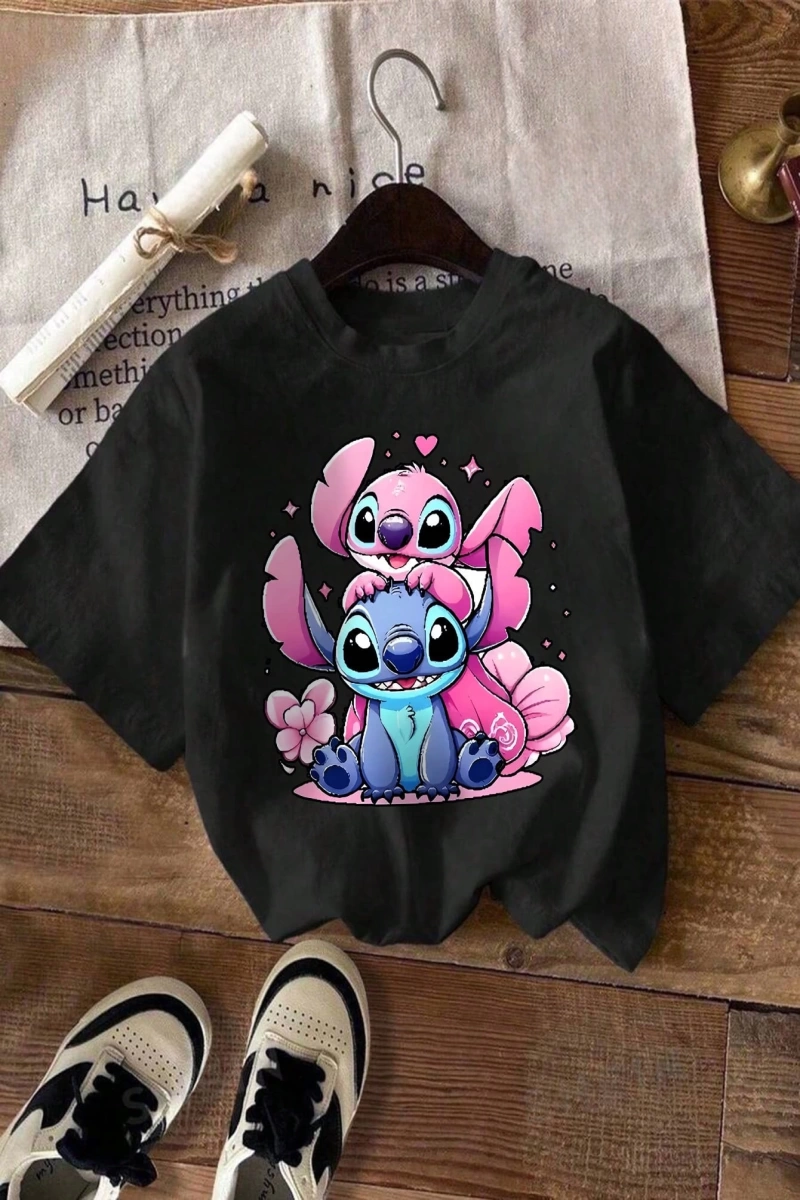 DAZY Kadın Yuvarlak Yaka Grafik Baskılı Tişört, Minimalist Moda Günlük Giyim