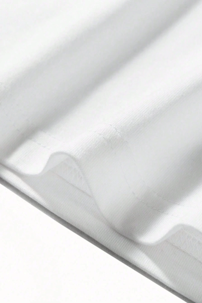 DAZY Kadın Yuvarlak Yaka İşlemeli Kontrast Renkli Kalp Minimalist Desenli Tişört
