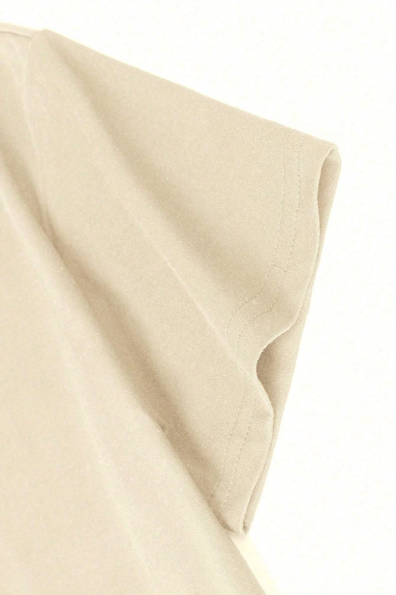DAZY Kadın Yuvarlak Yaka İşlemeli Kontrast Renkli Kalp Minimalist Desenli Tişört