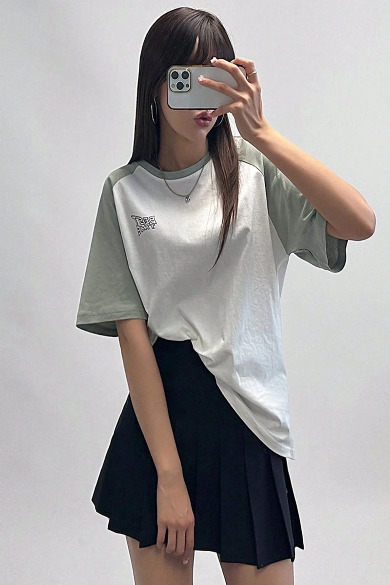 DAZY Kontrast Mektup Baskılı Raglan Kısa Kollu Tişört