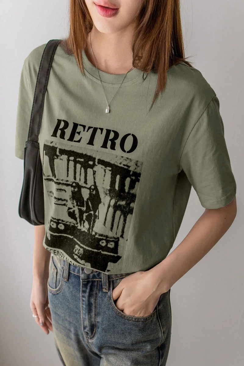 Dazy-Less Kadın Retro Desen Kısa Kollu Yazlık Tişört YOL BOYUNCA MANZARALAR 19DA MUTLU ZAMAN