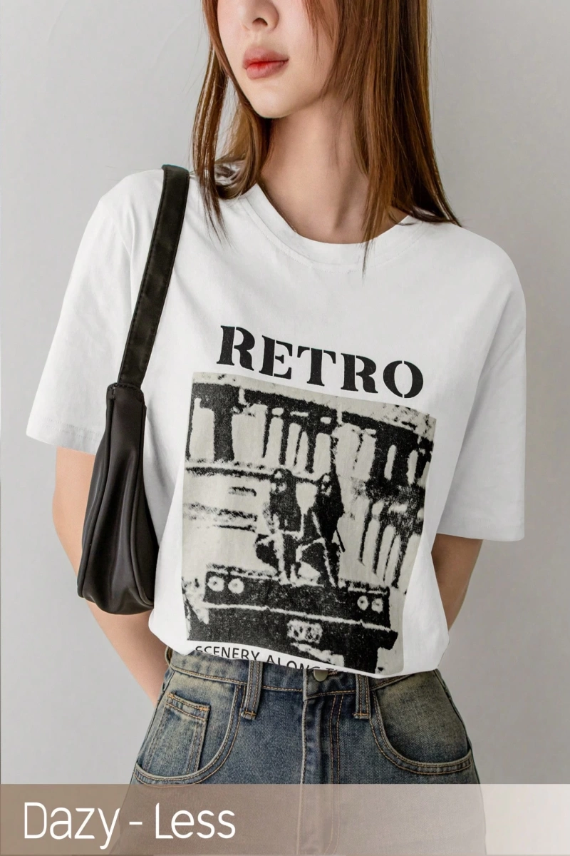 Dazy-Less Kadın Retro Desen Kısa Kollu Yazlık Tişört YOL BOYUNCA MANZARALAR 19DA MUTLU ZAMAN