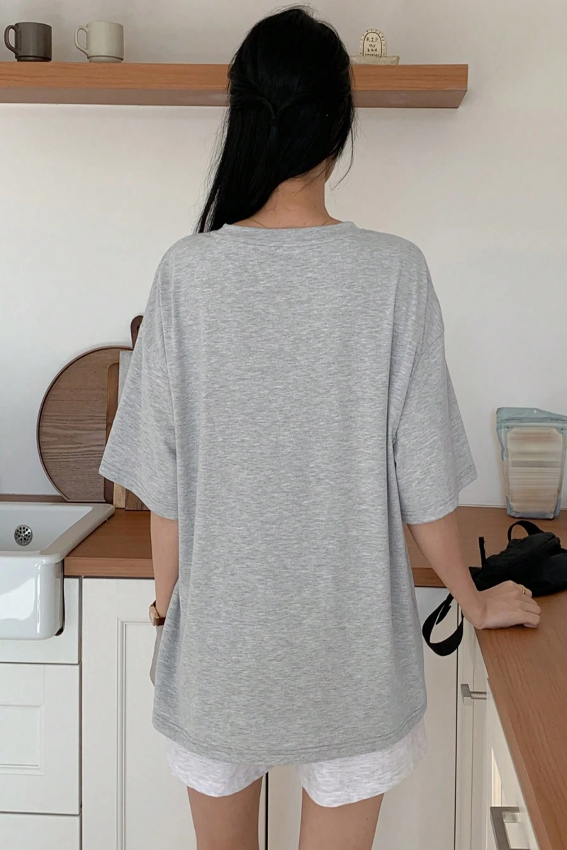 DAZY Loose Casual Letter Print Oversize Kadın Yuvarlak Yaka Düşük Omuz Tişört