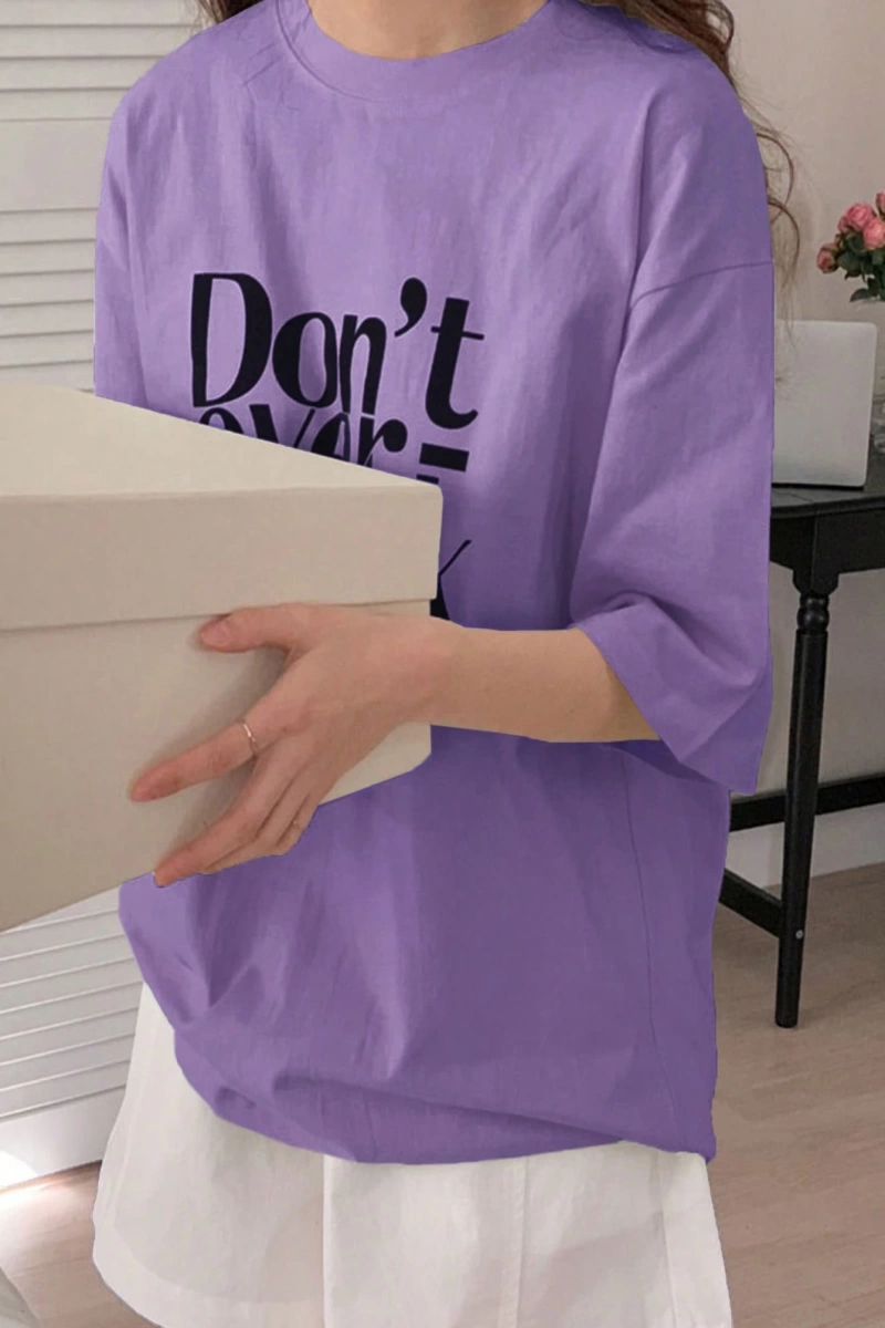 DAZY Slogan Grafik Düşük Omuz Tişört