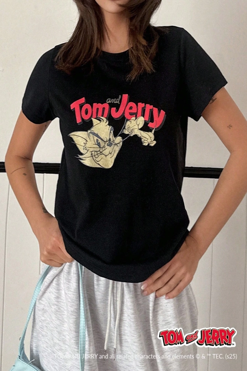 DAZY TOM AND JERRY X DAZY Kadın Yuvarlak Yaka Fitted Baskılı Kısa Kollu Basit Tişört, Günlük