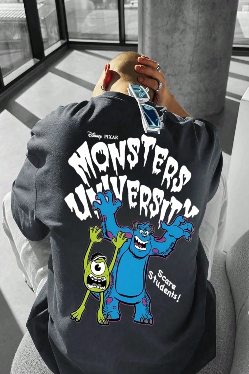 Disney Disney İşbirliği Mike Wazowski ve James P. Sullivan Karikatür Baskılı Kısa Kollu Tişör