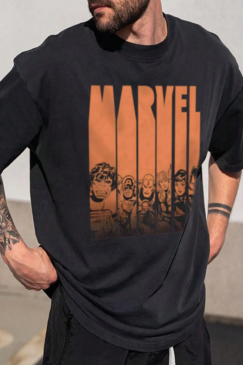Disney Disney X Marvels The Avengers Erkek Rahat Karikatür Baskılı Kısa Kollu Tişört, Yaz