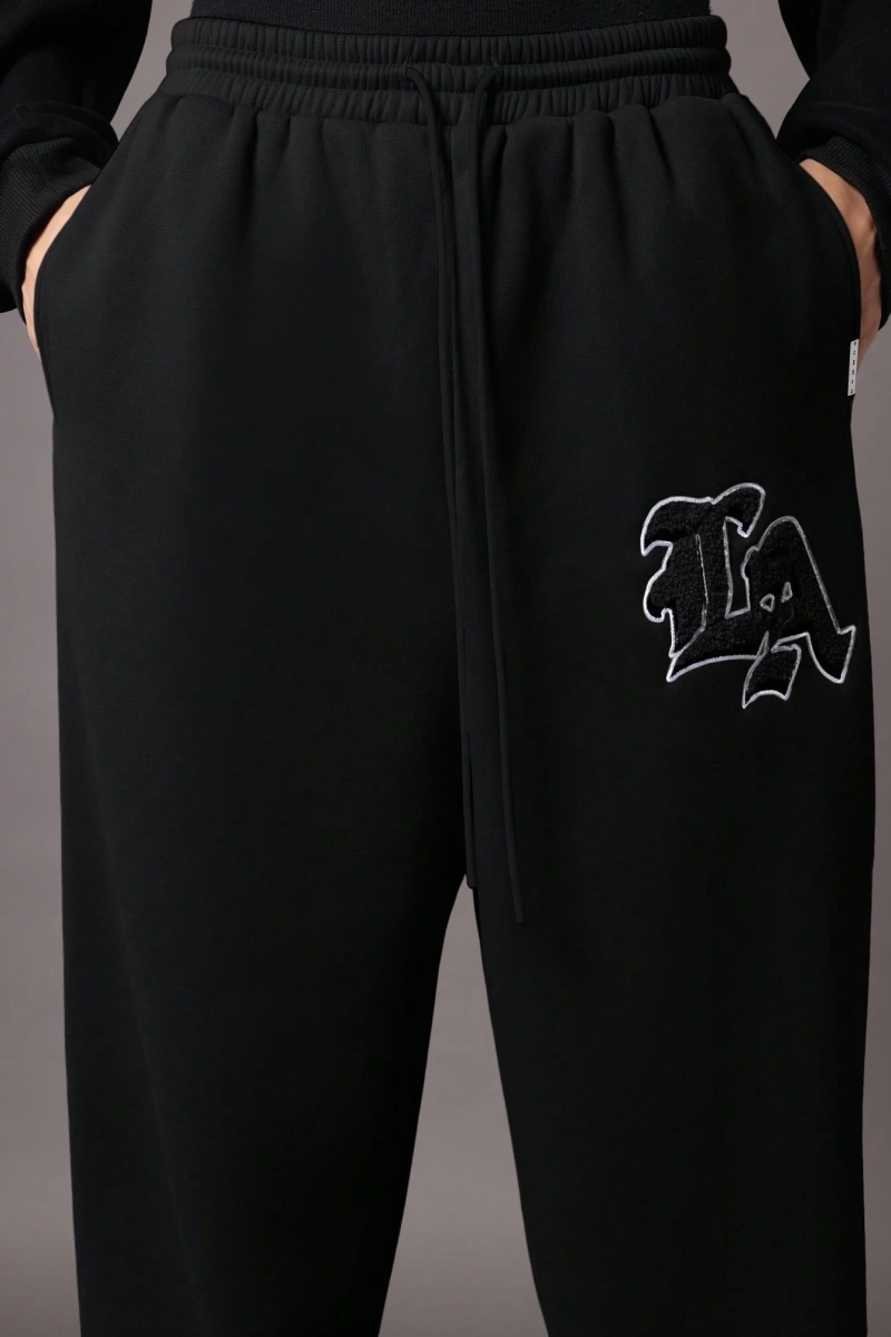 Drop Crotch Atletik Eşofman Altı Rahat Kesim Bol Jogger Pantolon İşlemeli Logo Kentsel