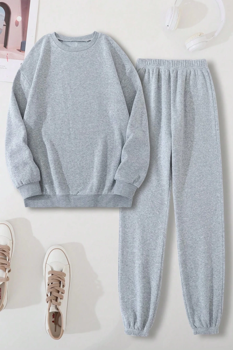 Düz Renk Yuvarlak Yaka Sweatshirt Ve Pantolon Takımı
