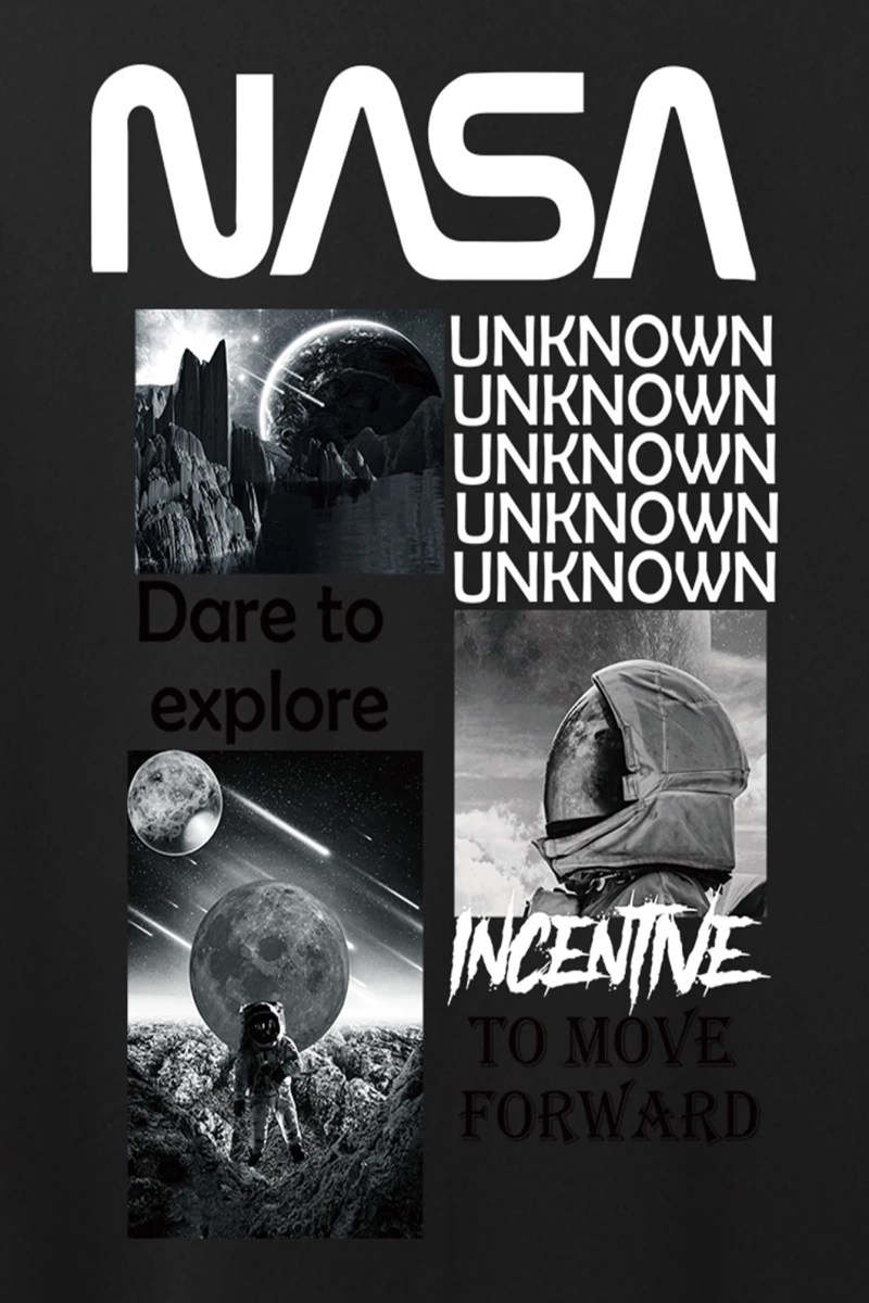 Erkek Astronot Ve Slogan Grafik Tişört