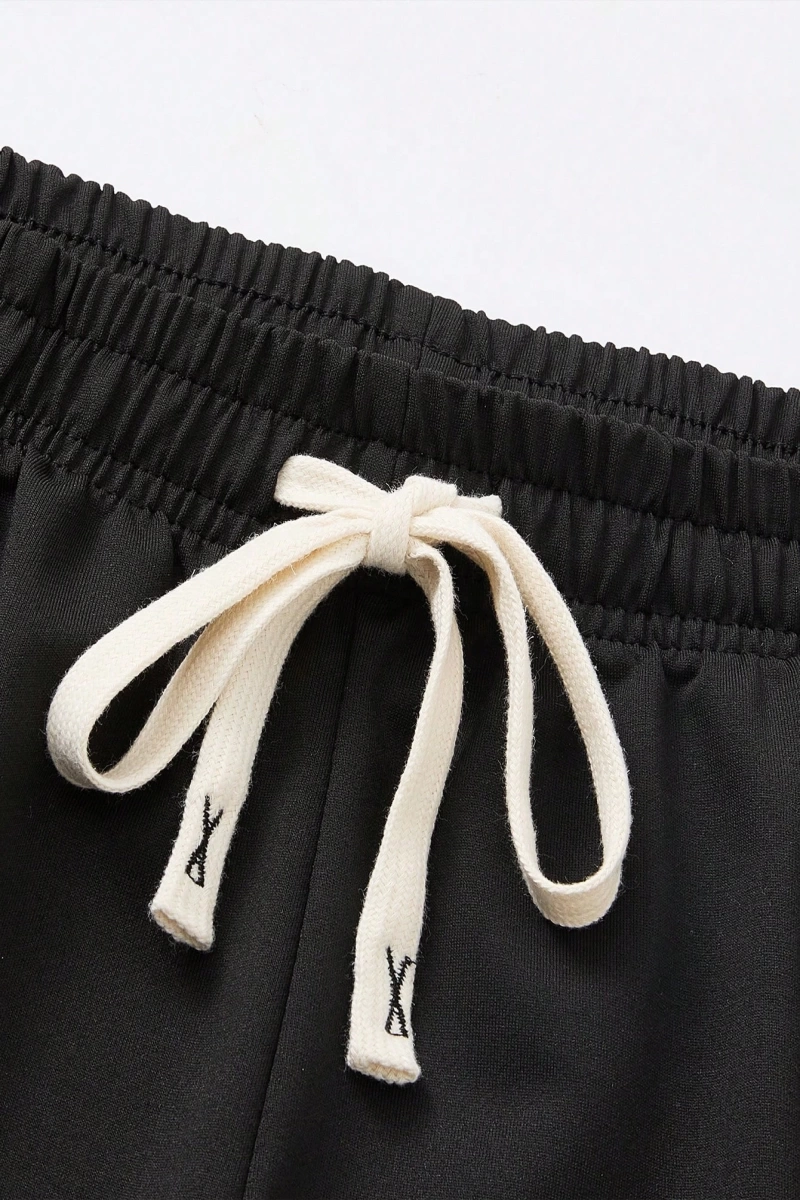 Erkek Kısa Kollu Yuvarlak Yaka Tişört ve Şort Takımı, Yaz İçin Moda