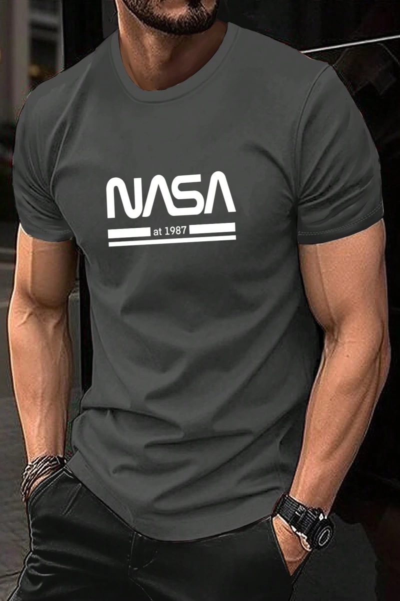Erkek Mektup Baskılı Kısa Kollu Slim Fit Tişört