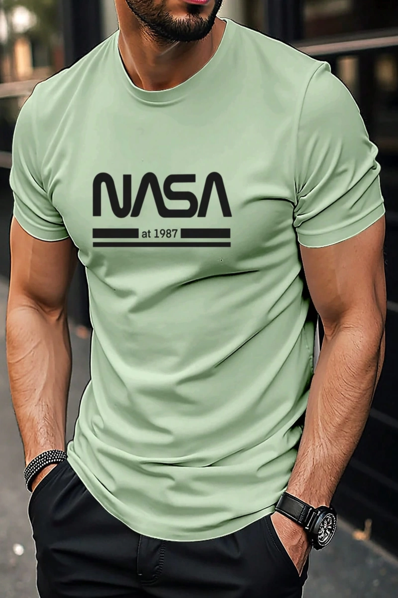 Erkek Mektup Baskılı Kısa Kollu Slim Fit Tişört
