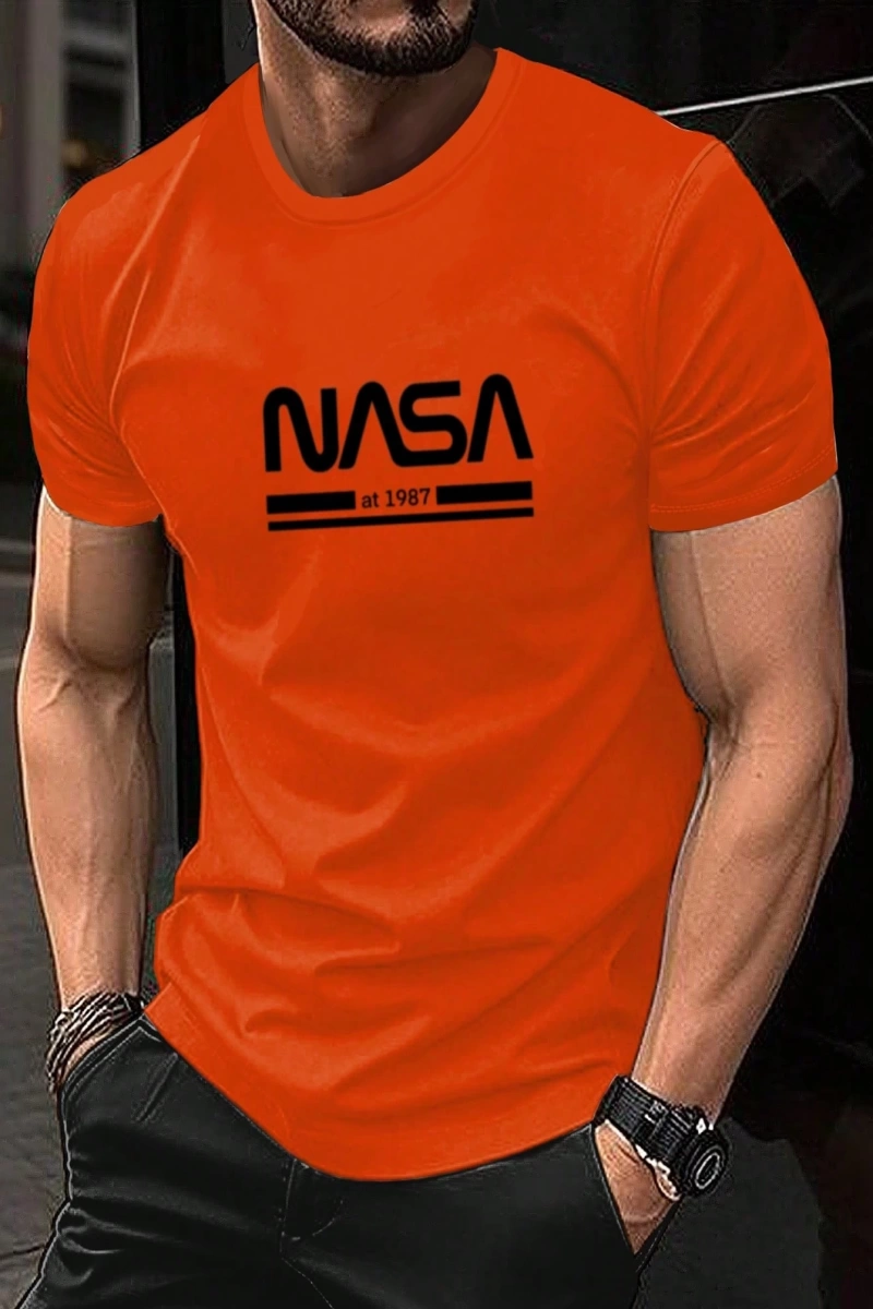 Erkek Mektup Baskılı Kısa Kollu Slim Fit Tişört