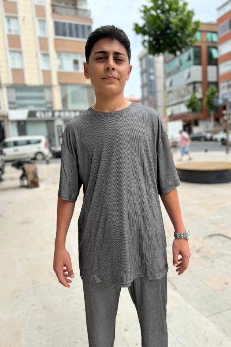 Erkek Oversize Comfort Çizgili Penye Kısa Kollu