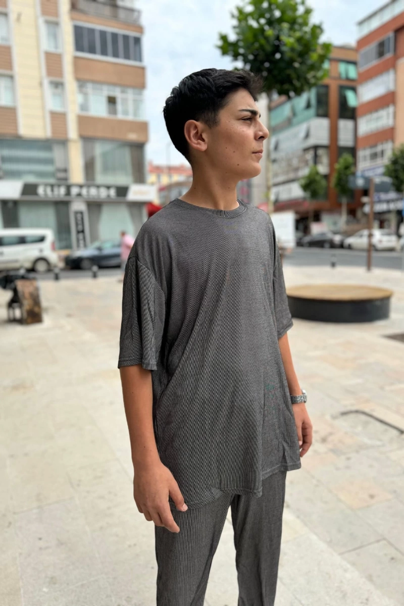 Erkek Oversize Comfort Çizgili Penye Kısa Kollu