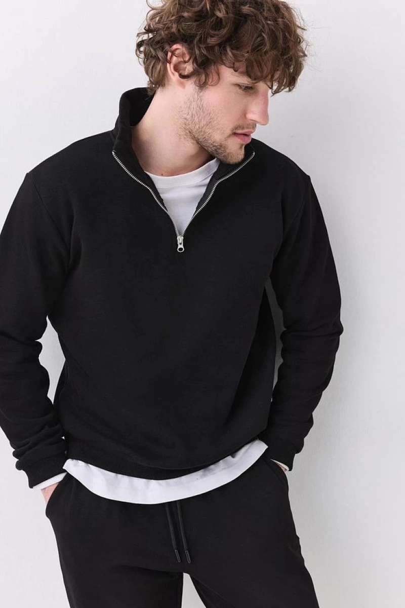 Erkek Relaxed Fit Yarım Fermuarlı Dik Yaka Sweatshirt Siyah Siyah