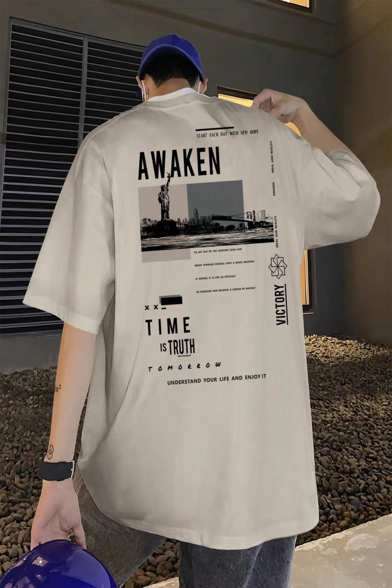 Erkek Slogan Baskılı Düşük Omuzlu Tişört