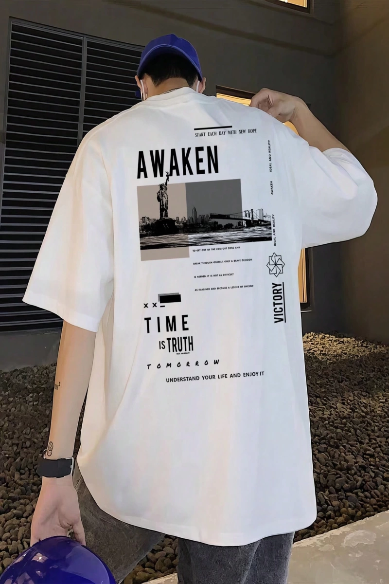 Erkek Slogan Baskılı Düşük Omuzlu Tişört