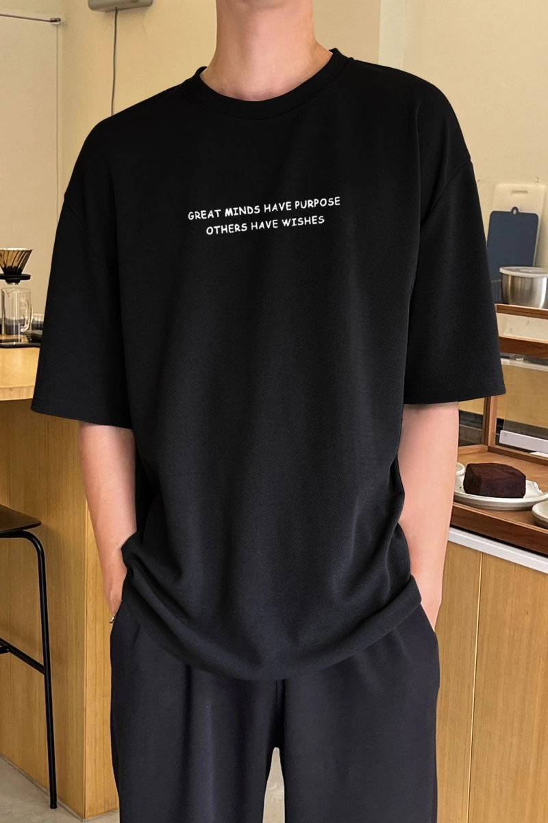 Erkek Slogan Grafik Düşük Omuz Tişört