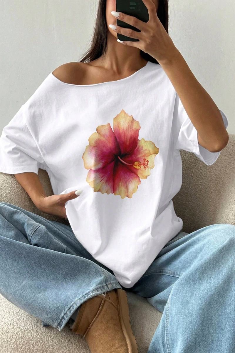 Flirla Kadın Bol Omuz Açık Tişört Y2k Grafik Büyük Boy Omuz Açık Tişört Grafik Tişörtler Kadı