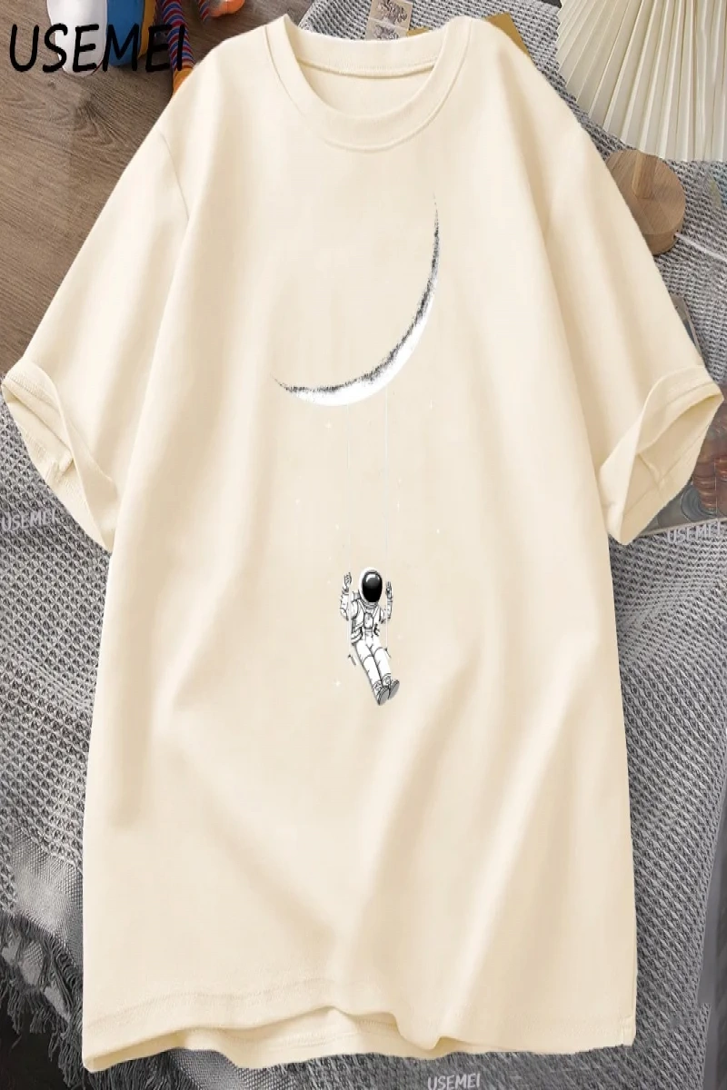 Funny Moon Swing T Shirt Men Women Astronaut Tshirt Cotton Short Sleeve Loose T-shirt Casual  3058