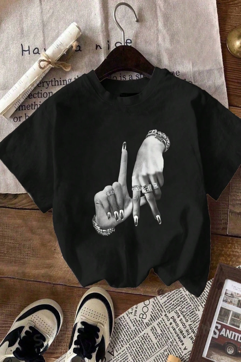 Harfli Grafik Kontrast Raglan Kollu Tişört