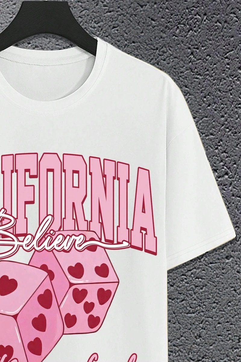 Ins Style Love Sieve Letter Pembe Baskılı Beyaz Tişört, Basit Tasarım, Sev