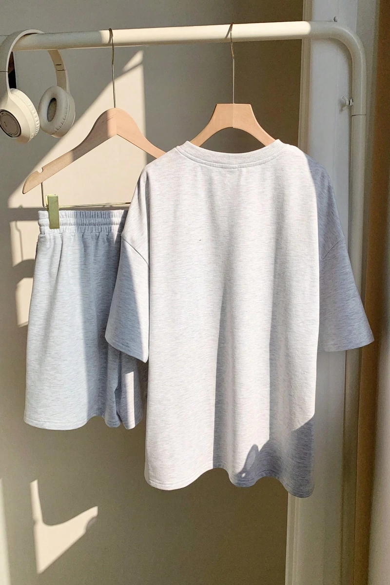 Kadın 2Lİ TAKIM OVERSİZE Trend T-shirt Şort Model 4959
