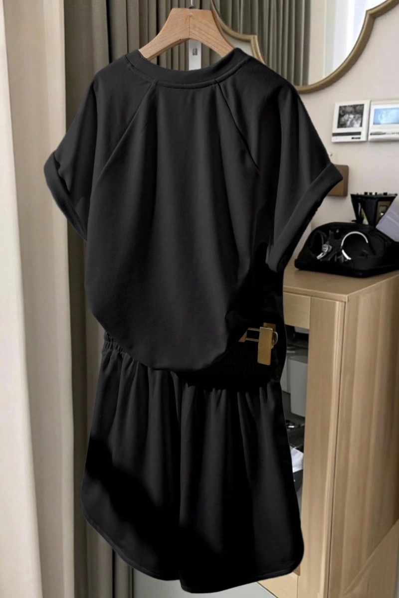 Kadın 2Lİ TAKIM OVERSİZE Trend T-shirt Şort Model 4963