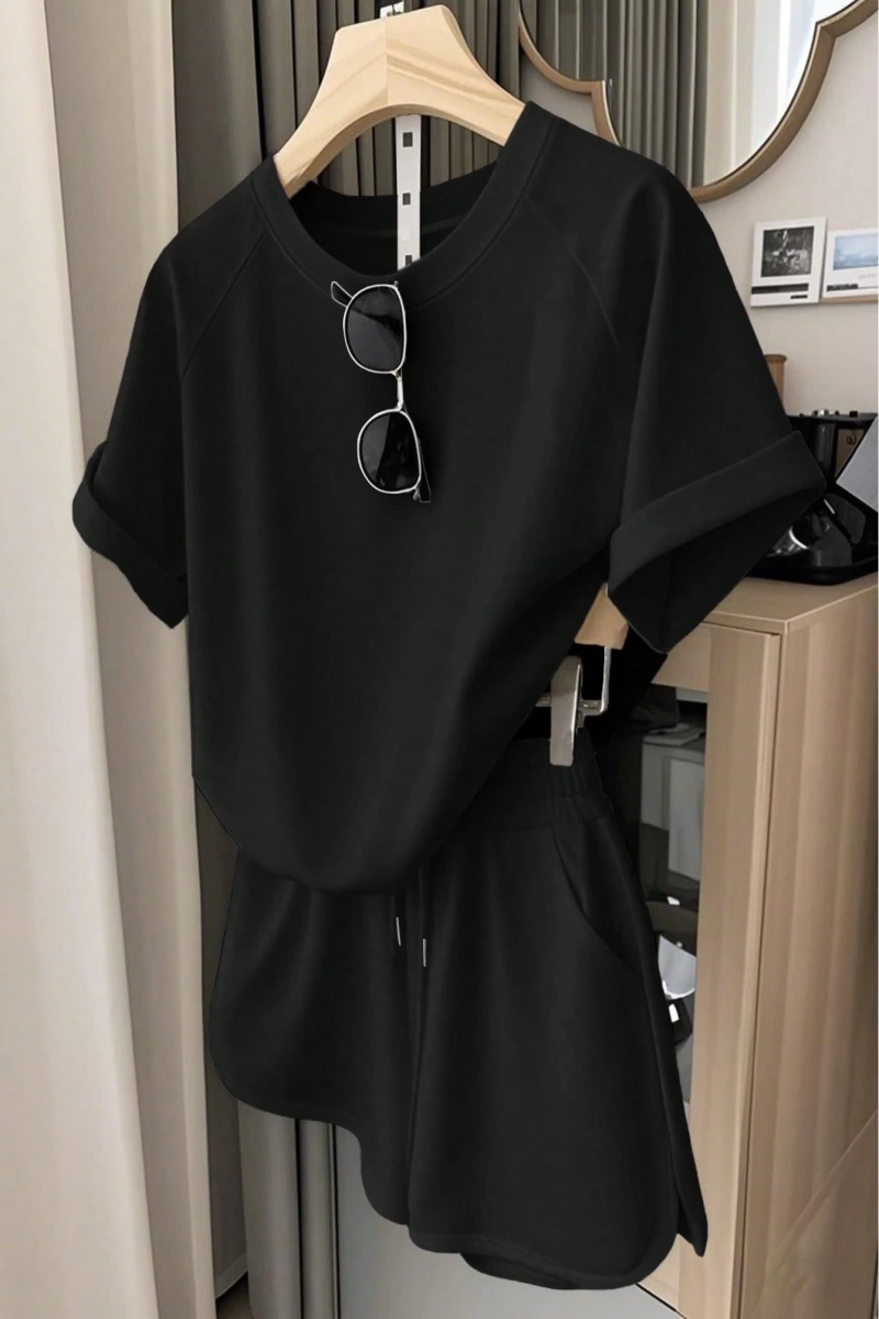 Kadın 2Lİ TAKIM OVERSİZE Trend T-shirt Şort Model 4963