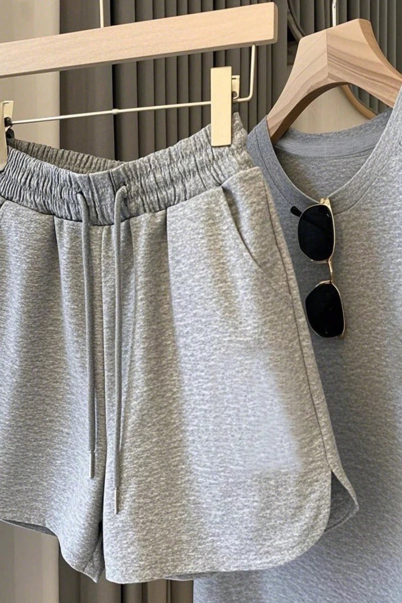 Kadın 2Lİ TAKIM OVERSİZE Trend T-shirt Şort Model 4963