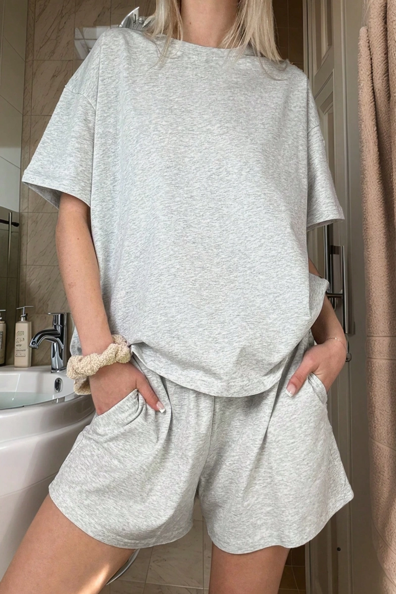 Kadın 2Lİ TAKIM OVERSİZE Trend T-shirt Şort Model 5091