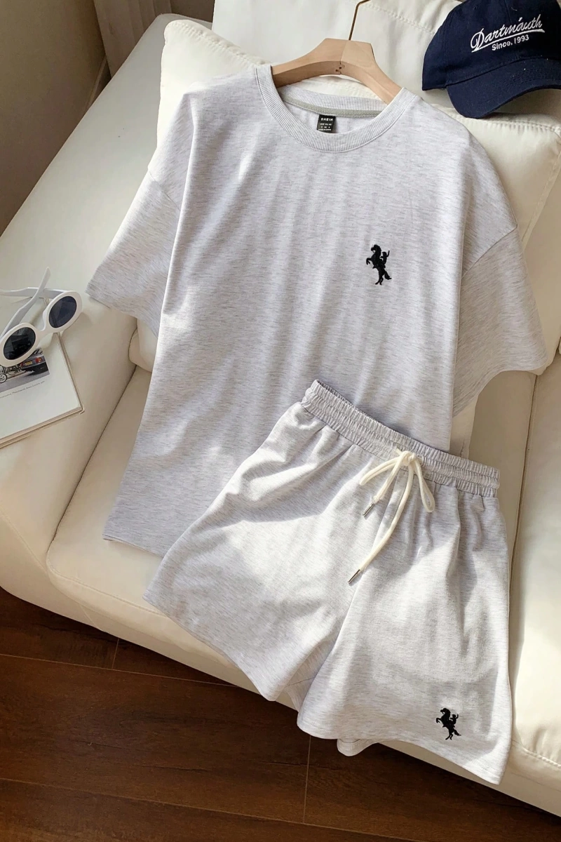 Kadın 2Lİ TAKIM OVERSİZE Trend T-shirt Şort Model 5129