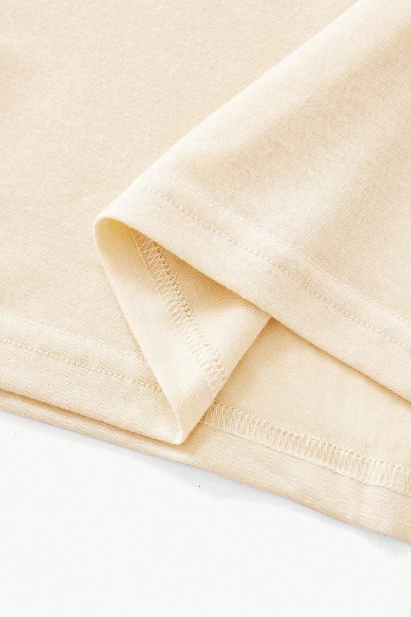Kadın Düz Renk Yuvarlak Yaka Kısa Kollu Minimalist Üst Kurbağa ve Kara Kurbağası Desenli, Gün