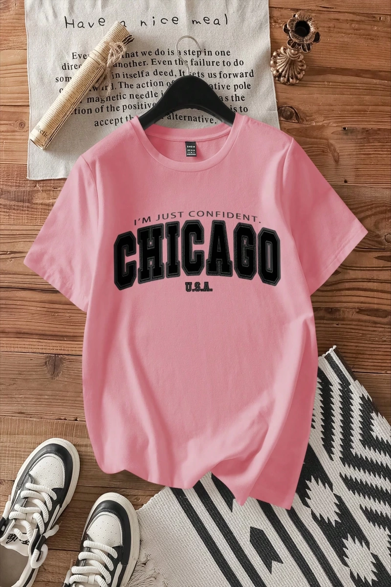 Kadın Fitted Chicago Grafik Yuvarlak Yaka Kısa Kollu Pamuklu Tişört, Yaz İçin Uygun