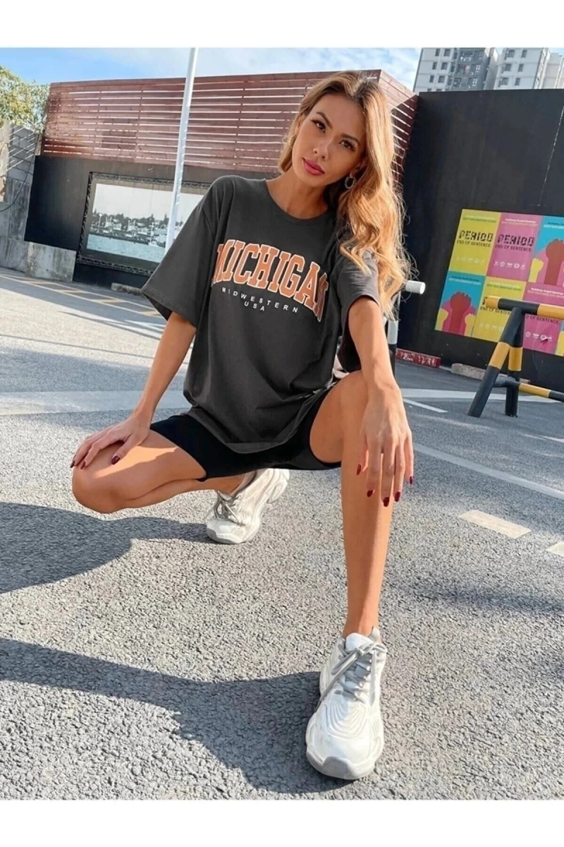 Kadın Füme Oversize Michigan Baskılı T-shirt