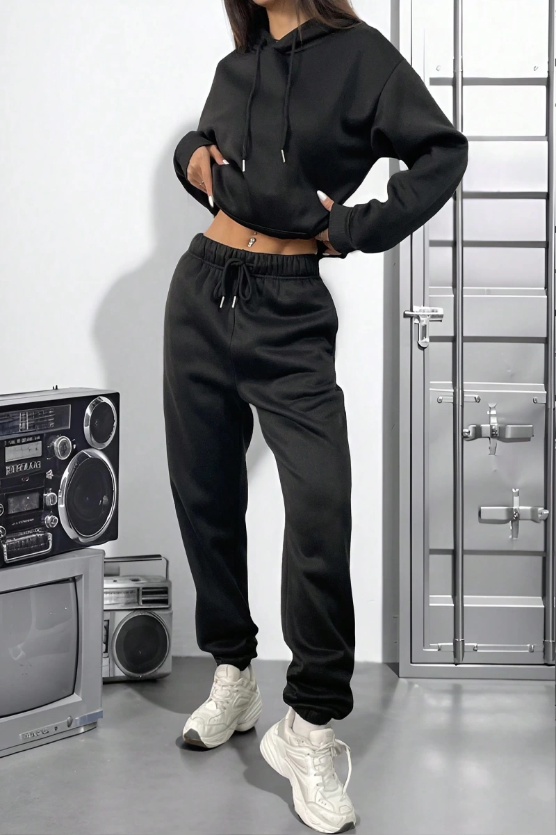 Kadın Kapşonlu Bağcıklı Sweatshirt ve Eşofman Altı Takımı